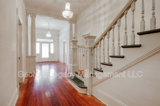 Building Photo - 295 Oglethorpe Ave