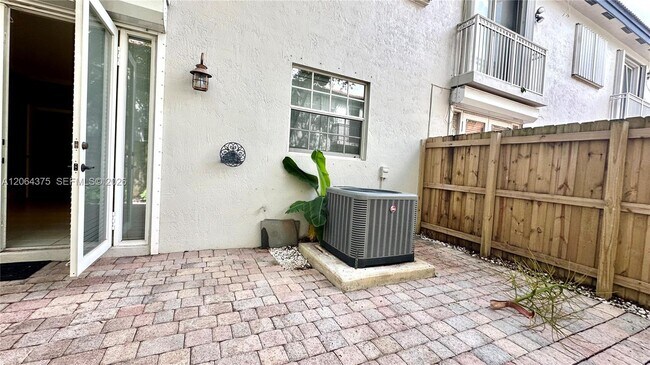 Building Photo - 8102 SW 118th Pl