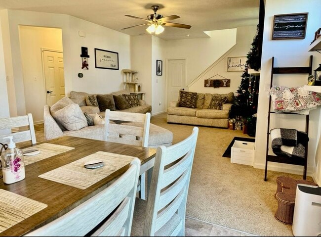 Building Photo - 13238 Landing Cir