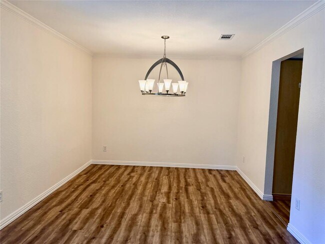 Building Photo - 11606 Birchbark Trail