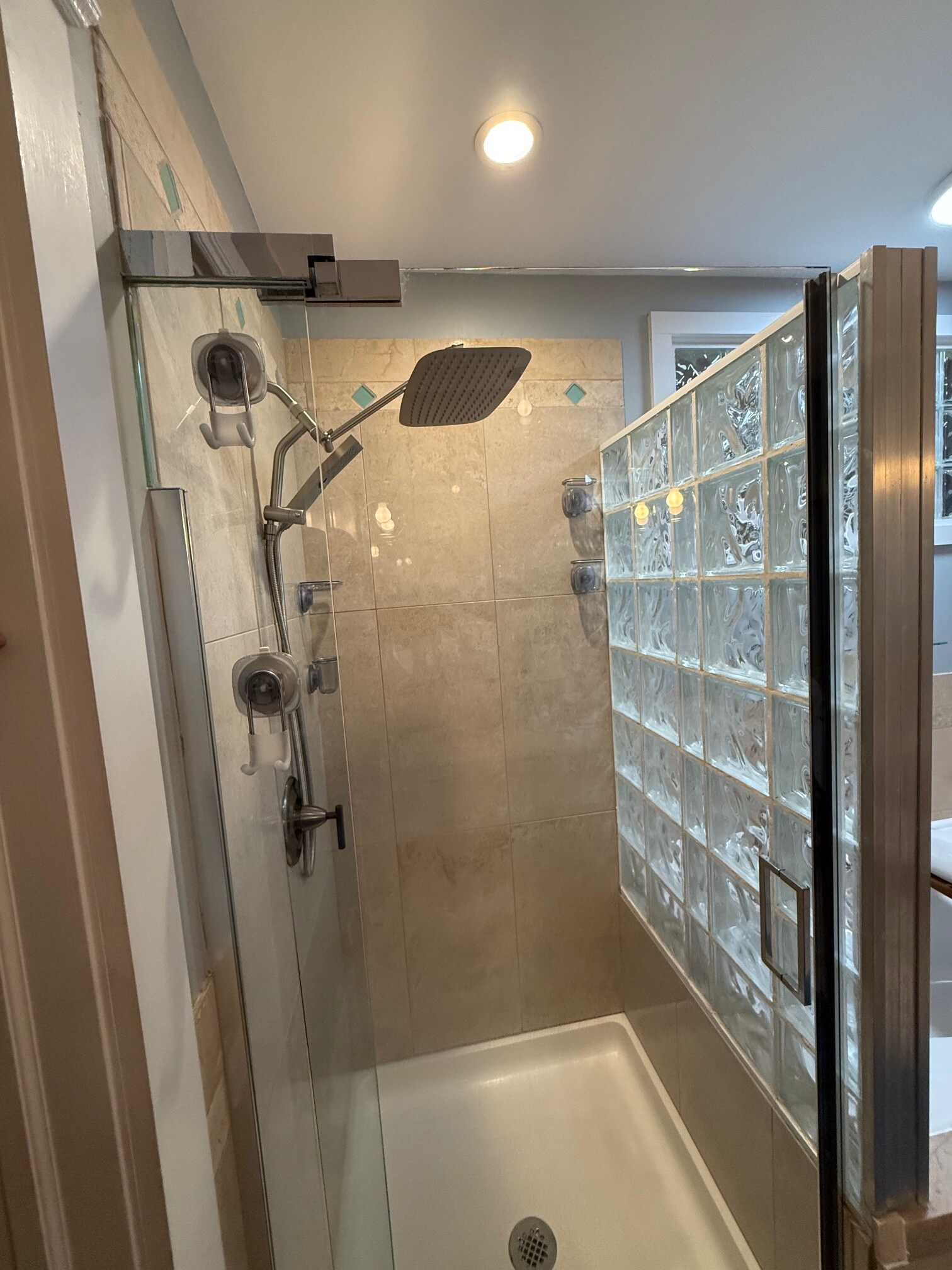 Building Photo - 425 N Church St