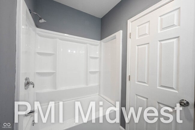 Building Photo - 117 N Colorado Ave