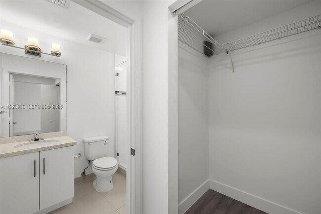 Building Photo - 2651 NE 212th Terrace