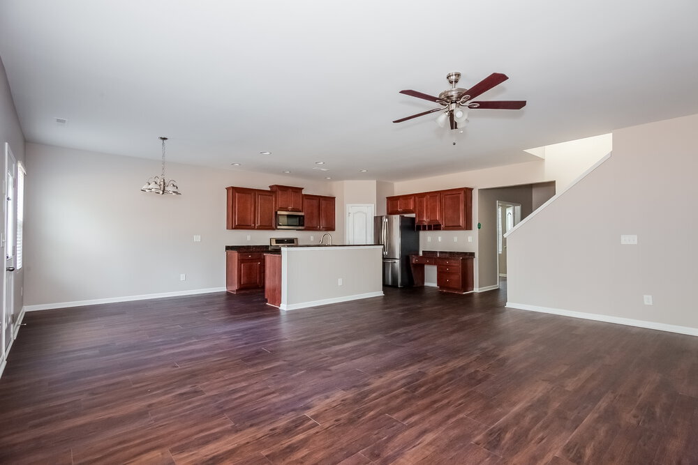 Building Photo - 7520 Spring Spruce Ln
