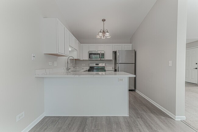 Building Photo - 1171 N Red Oak Cir