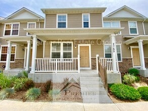 Building Photo - 2765 Tumblewood Grove