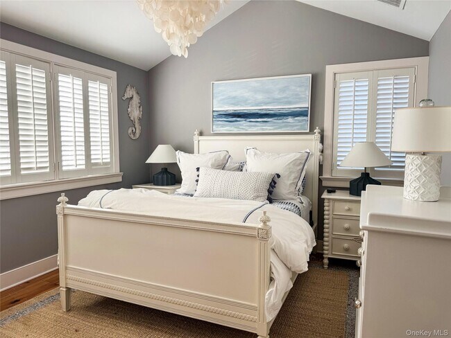 Building Photo - 112 Central Ave