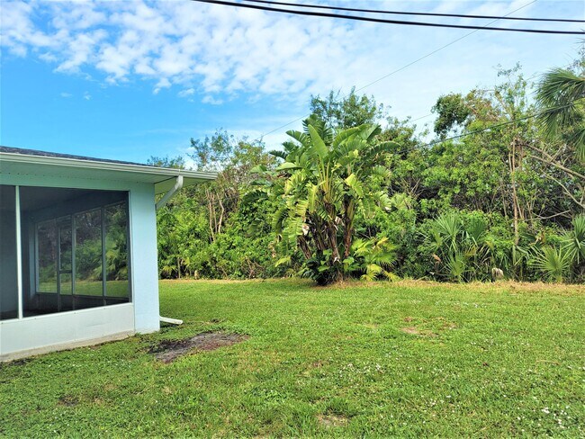 Building Photo - 11124 Hotchkiss Dr