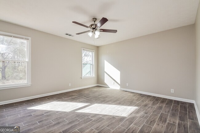Building Photo - 1209 Claywill Cir