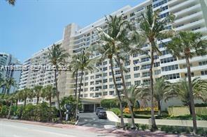 Building Photo - 5600 Collins Ave