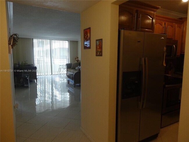 Building Photo - 600 Three Islands Boulevard