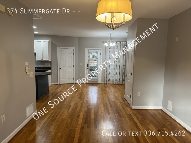 Building Photo - 374 Summergate Dr