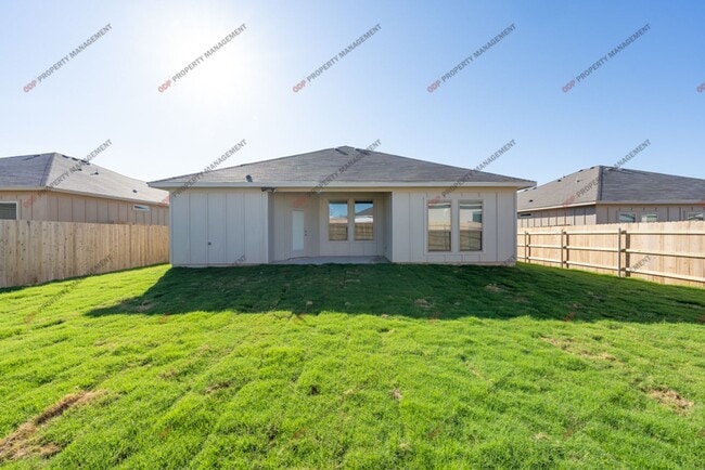 Building Photo - Belton ISD-4 Bed-2 Bath-Pet Friendly-Refri...