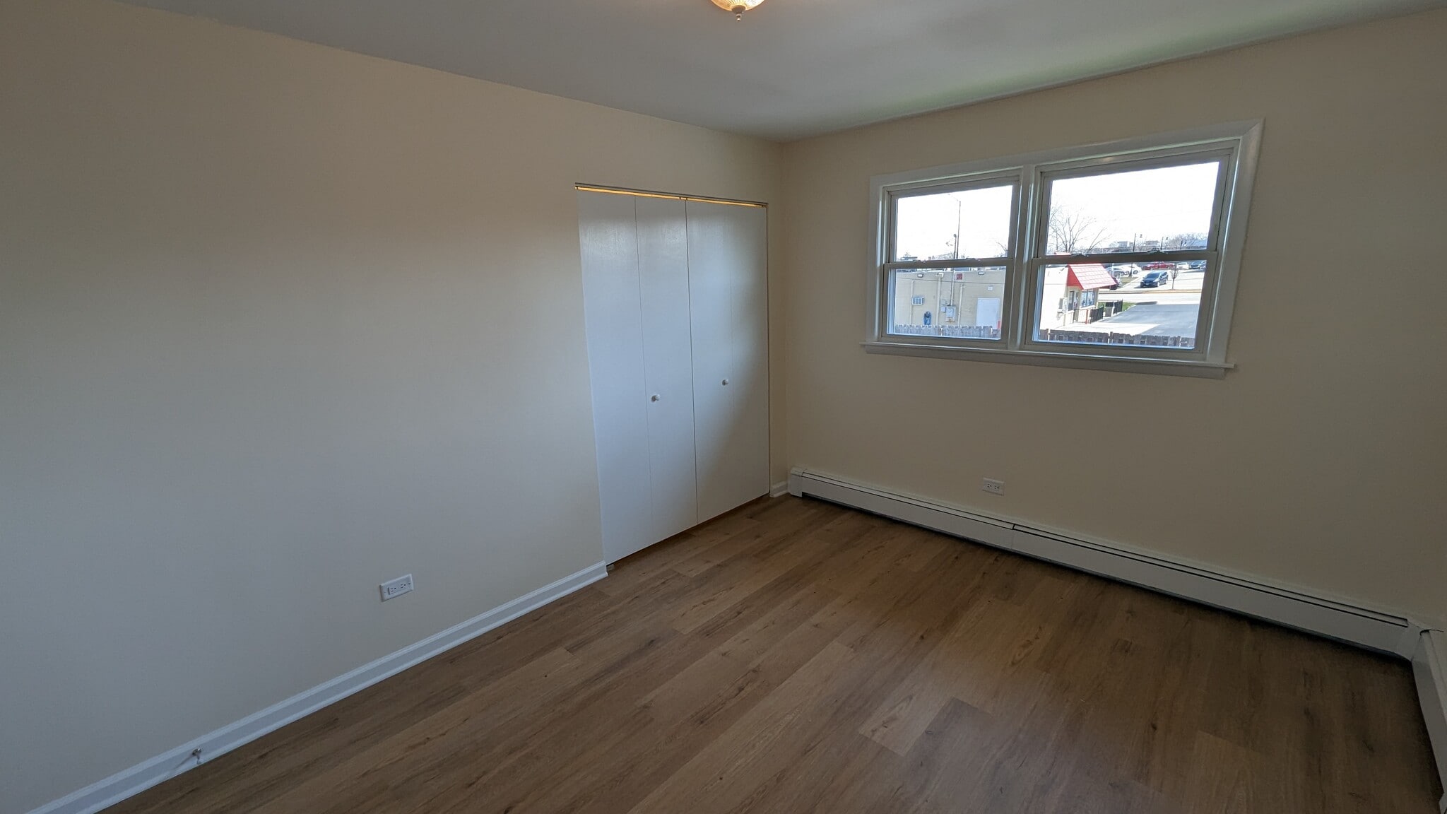 Building Photo - 14475 Jefferson Ave