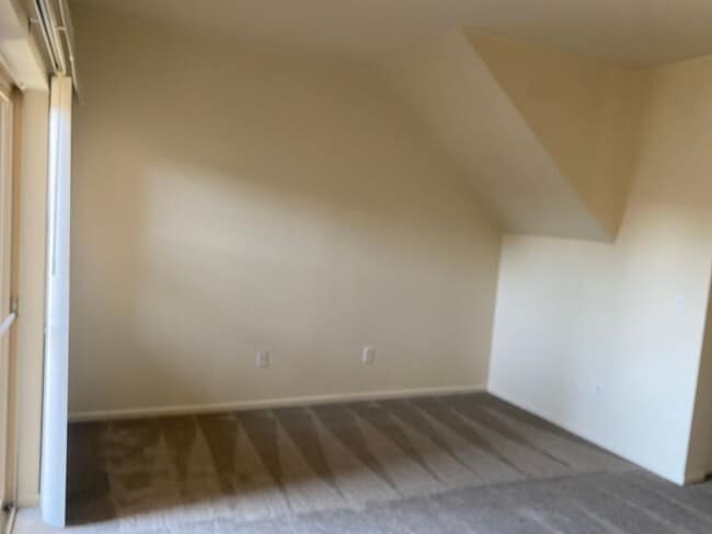 Building Photo - 2541 S Bahama Cir