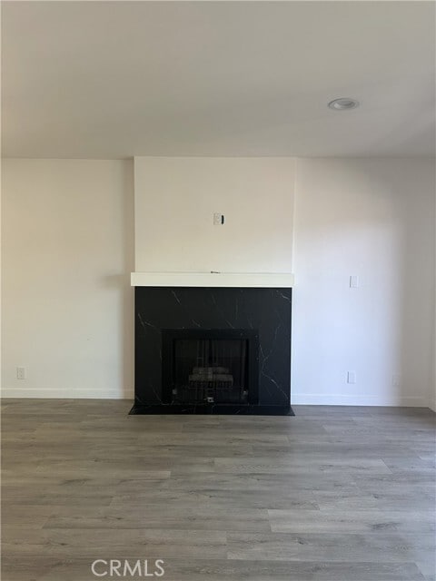 Building Photo - 11438 Moorpark St