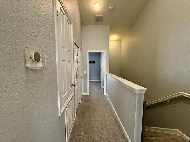 Building Photo - 2595 Maneshaw Ln