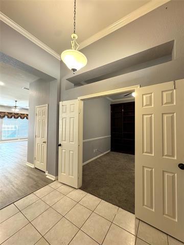 Building Photo - 3010 Bluewood Dr