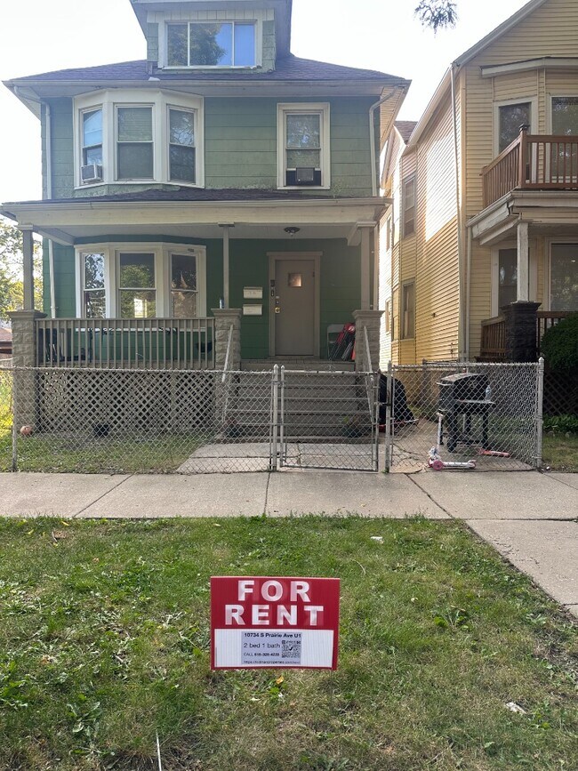 Primary Photo - Spacious 2BR Apartment in Roseland – Off-Street Parking & Shared Laundry!