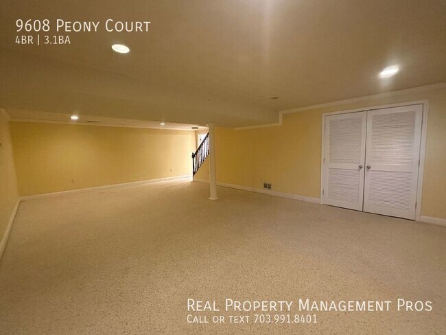 Building Photo - 9608 Peony Ct