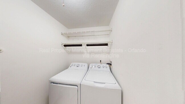 Building Photo - 714 Sugar Bay Way