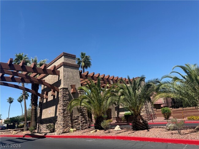 Building Photo - 4980 Indian River Dr