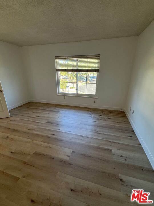 Building Photo - 8031 Melba Ave