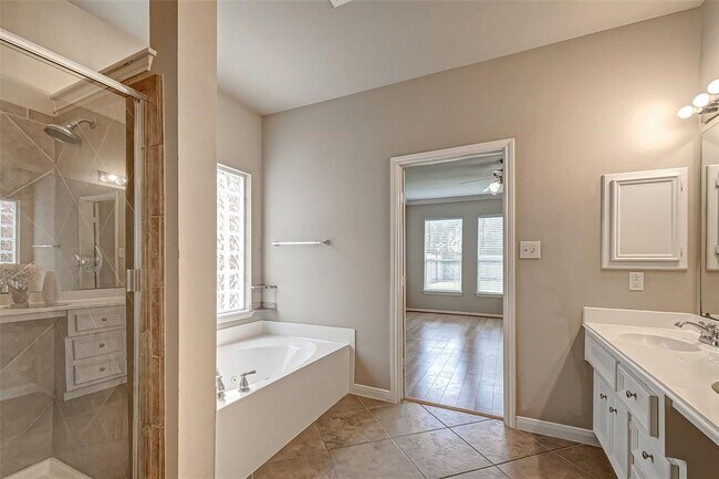 Building Photo - 4602 Butler Springs Ln