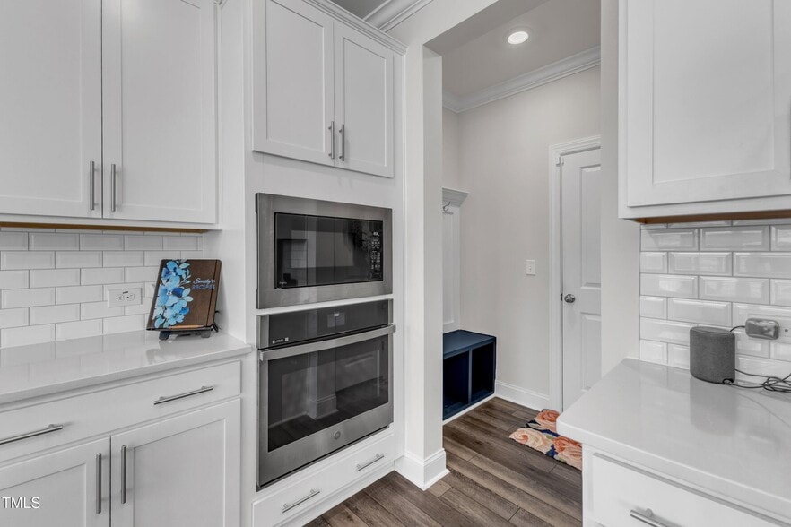 Building Photo - 1526 Cloverfield Ct