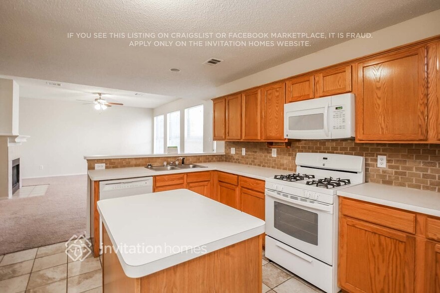 Building Photo - 4409 Cordova Ln