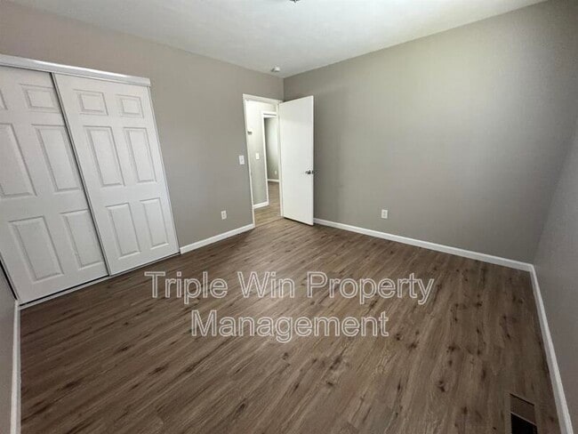 Building Photo - 1103 Rio St