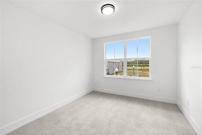 Building Photo - 2527 Long Pne Ave