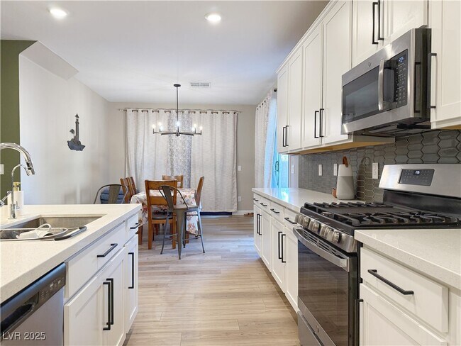 Building Photo - 9840 Berkley Brk Ct