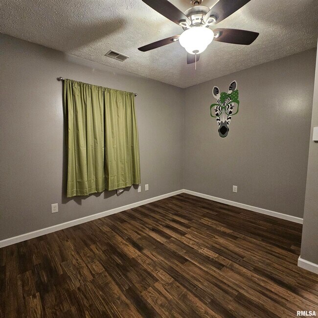 Building Photo - 12488 Cyril James Rd