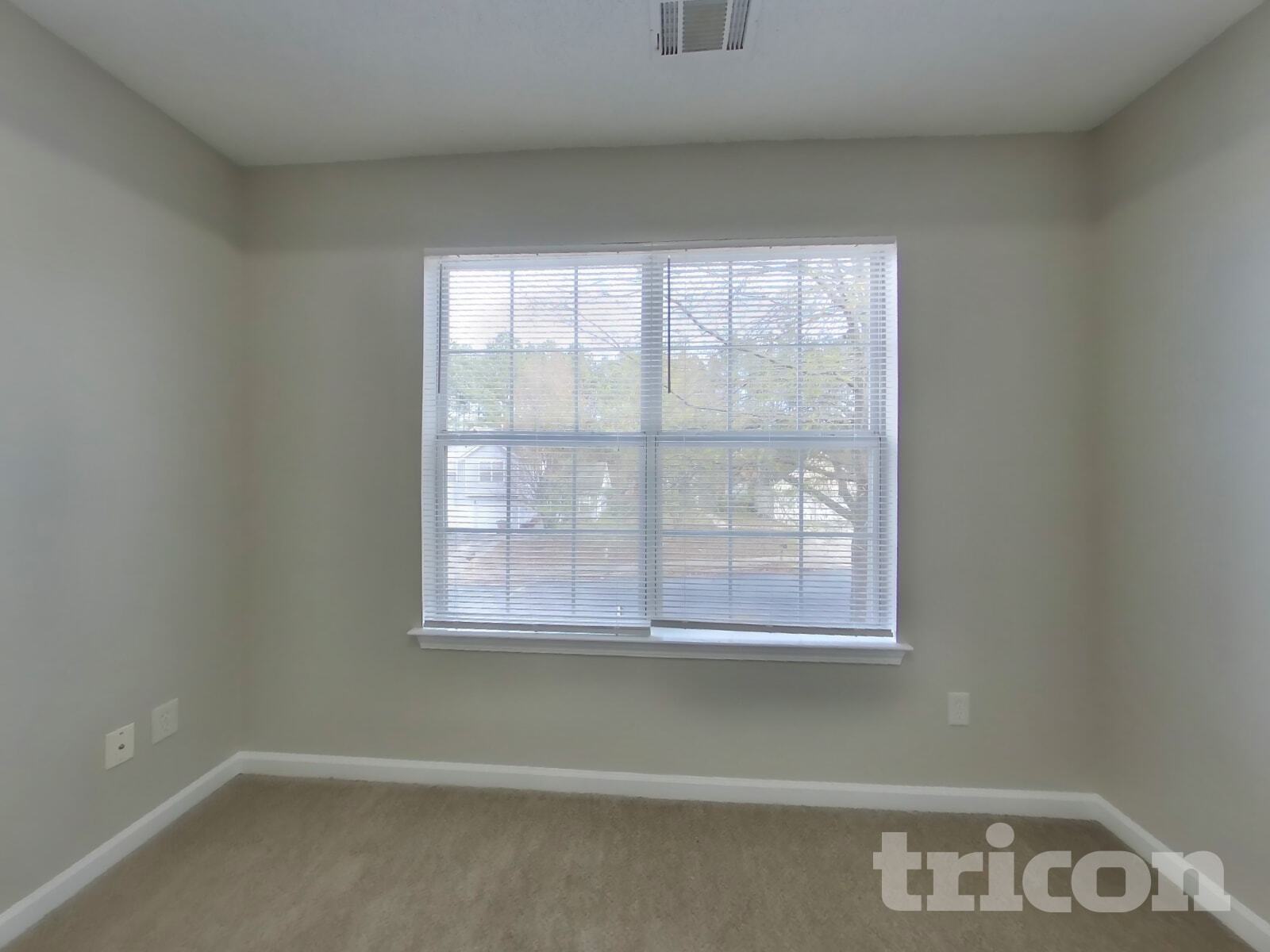 Building Photo - 5431 Sapphire Cir