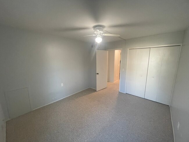 Building Photo - 30975 Pointe of Woods Dr