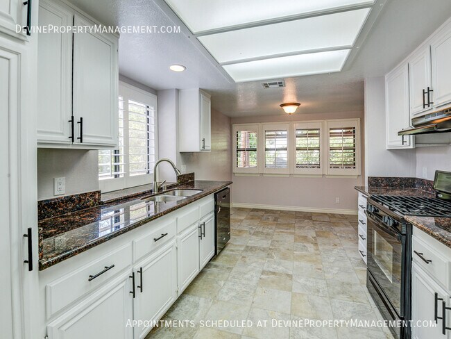 Building Photo - 7758 Alta Cuesta Dr