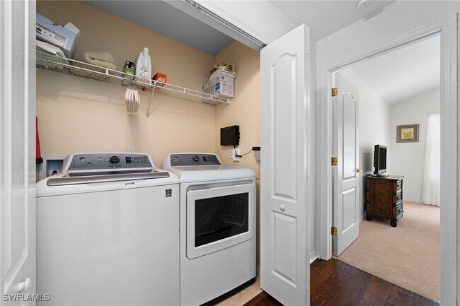 Building Photo - 23785 Clear Spring Ct