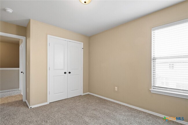 Building Photo - 314 Rosalie Dr