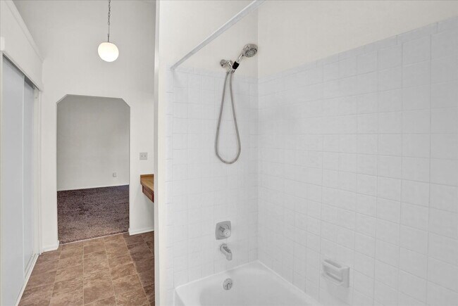 Building Photo - Cute 2 Bedroom 2.5 Bath Townhome in Cherry Creek Schools, 2 Reserved Parking Spots, Great Locatio...