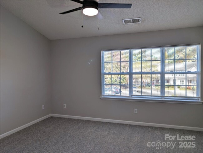 Building Photo - 2251 Cigar Ct