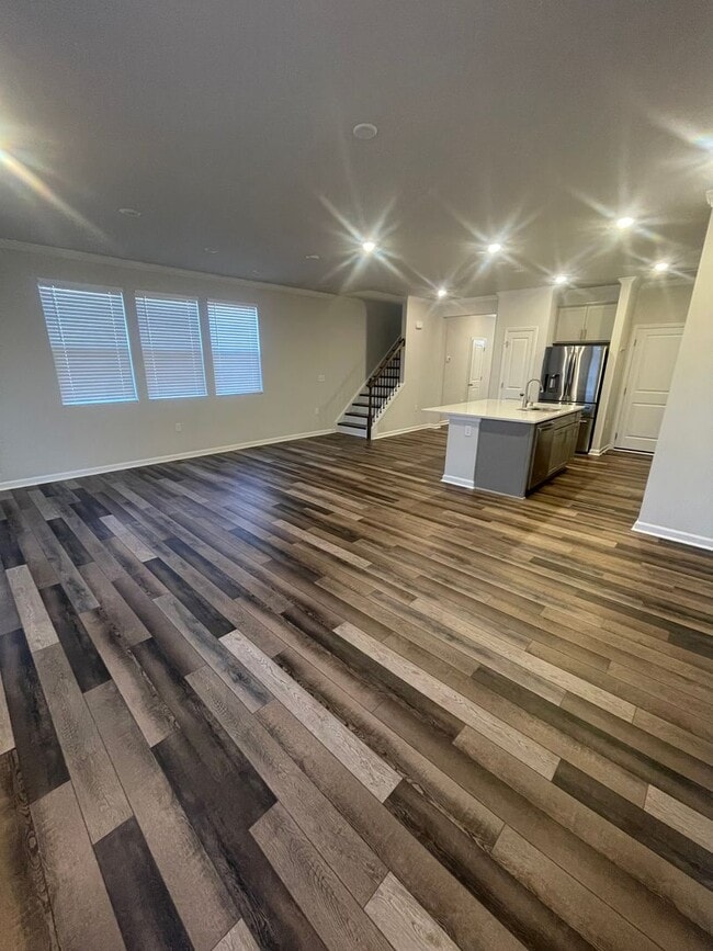 Building Photo - Charming 3 Bedroom Home located in Wake Forest