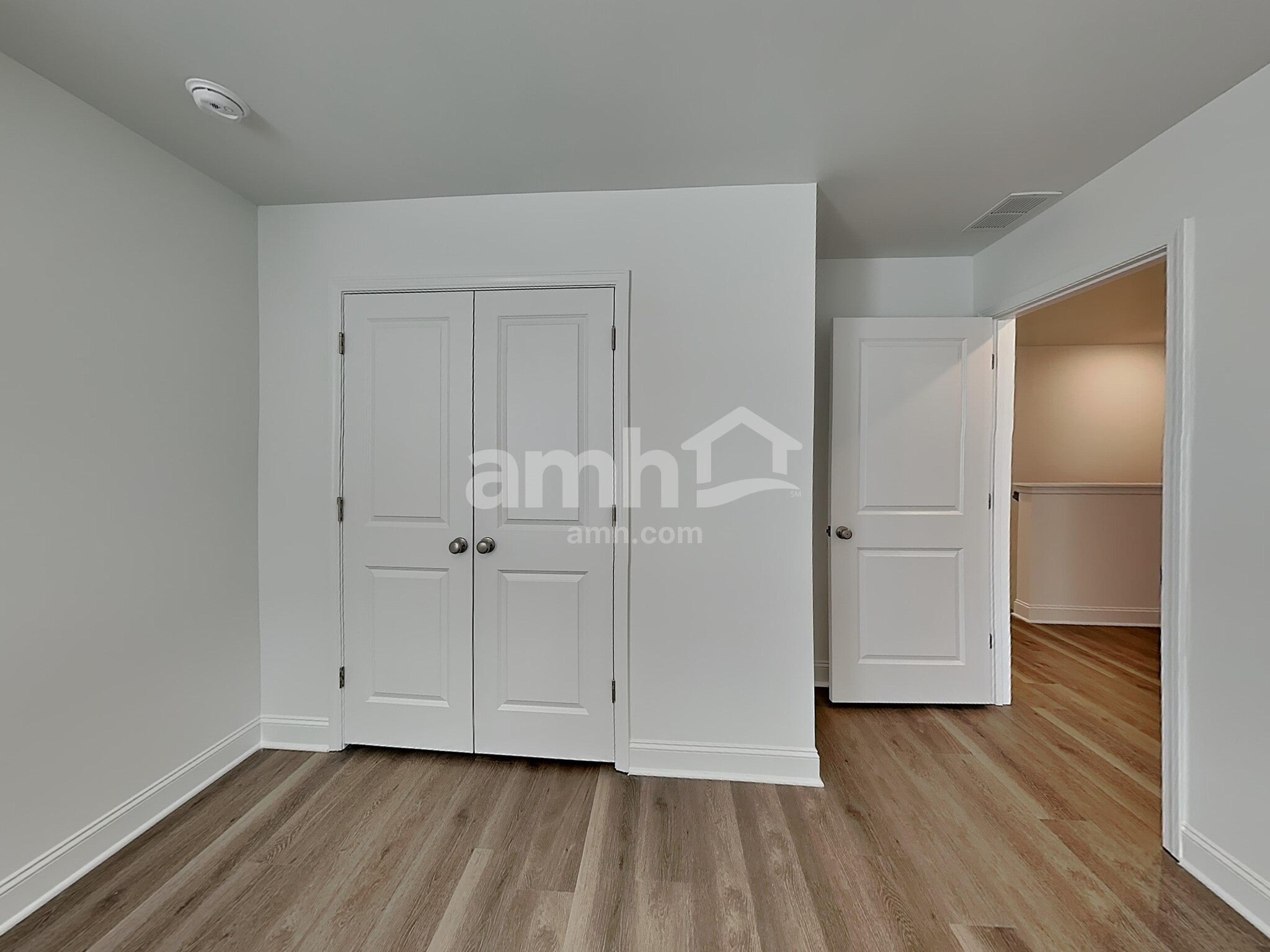 Building Photo - 100 Punderson Dr