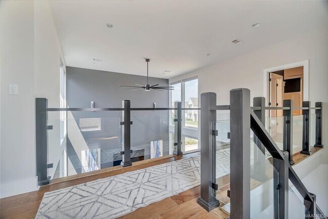 Building Photo - 7132 Fain Park Dr