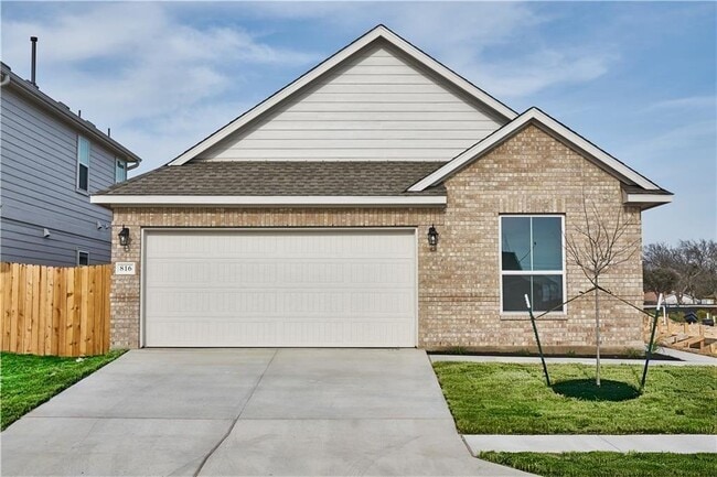 Building Photo - 816 Durness Dr