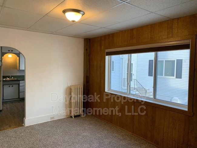 Building Photo - 1121 2nd Ave S