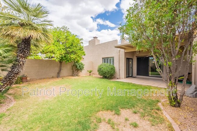 Building Photo - 5658 N 78th Way