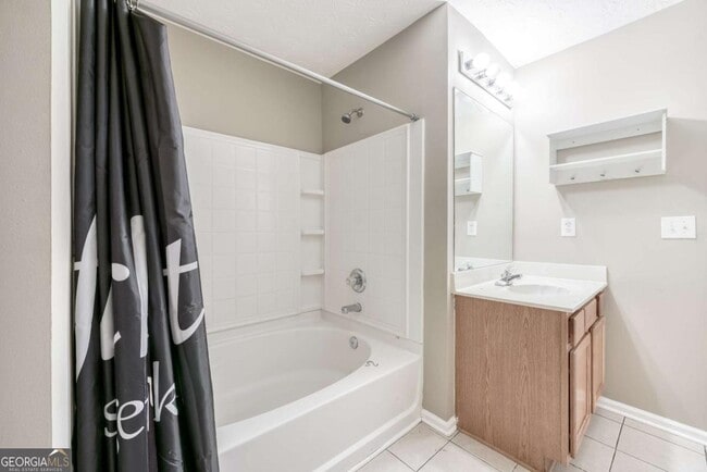 Building Photo - 2913 Vining Ridge Terrace