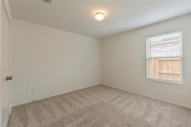 Building Photo - 138 Esparza Dr