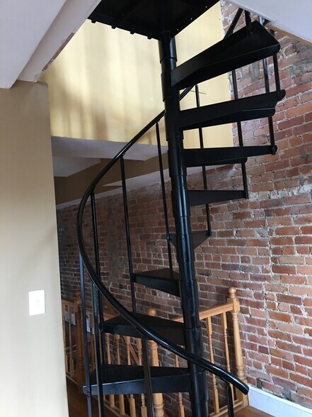 Building Photo - 1743 N Capitol St NE